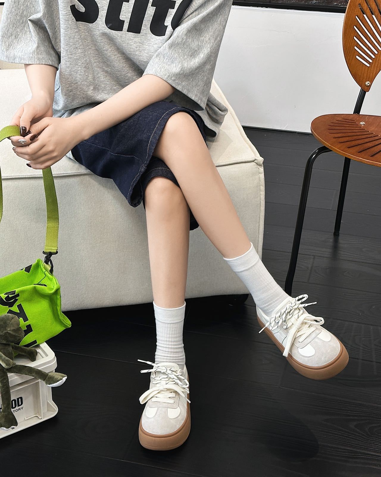 Retro Lace-Up Platform Shoes